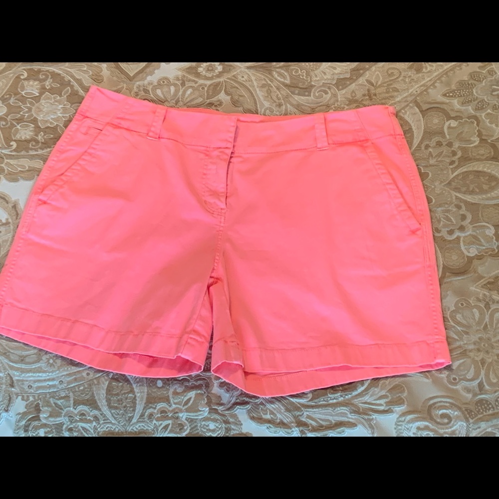 Vineyard Vines shorts. Size 10. New, no tag. 5 inch every day shorts